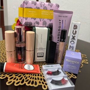 12 Piece Beauty Bundle Morphe, Sephora, Buxom & More